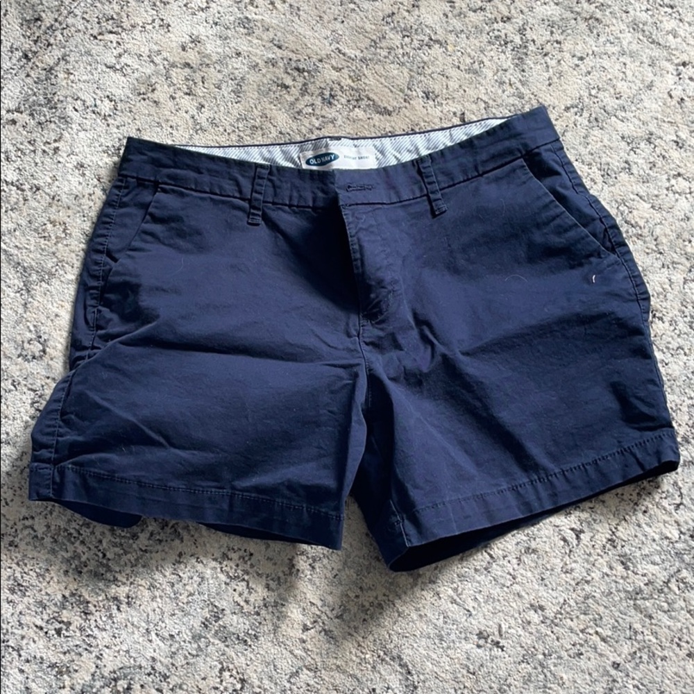 Old Navy Every Day Short in Navy